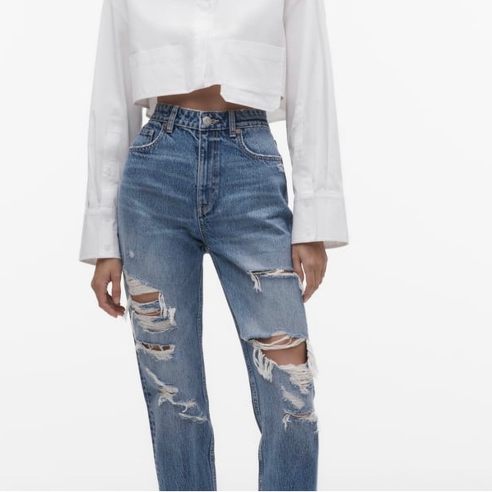 Zara jeans. 90’s mom fit. Size 2.